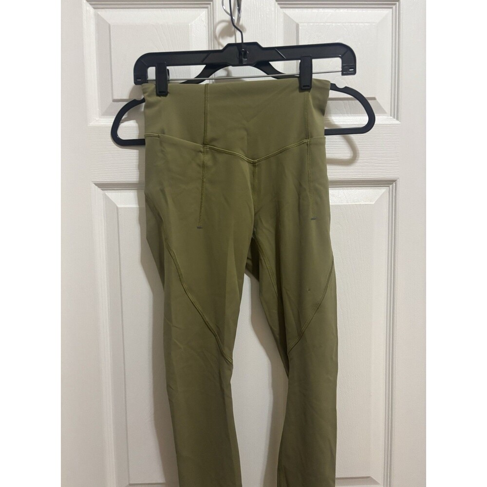 Lululemon Olive Green Leggings, Semi Capri Style Leggings Size 4 - Good